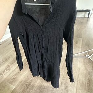 Women’s Black Shirt